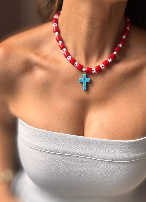 Choker cruz.