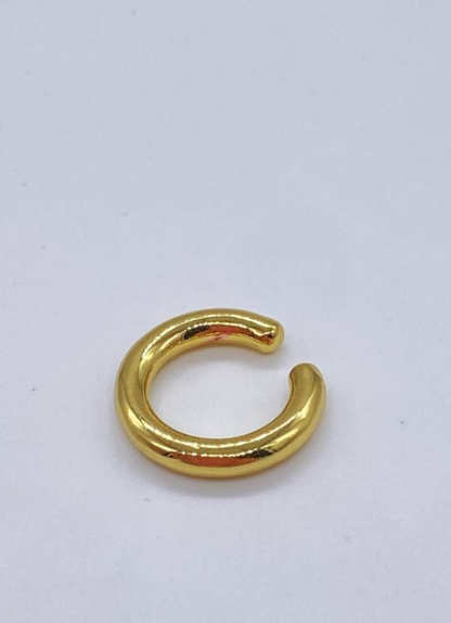 Earcuff de colores.