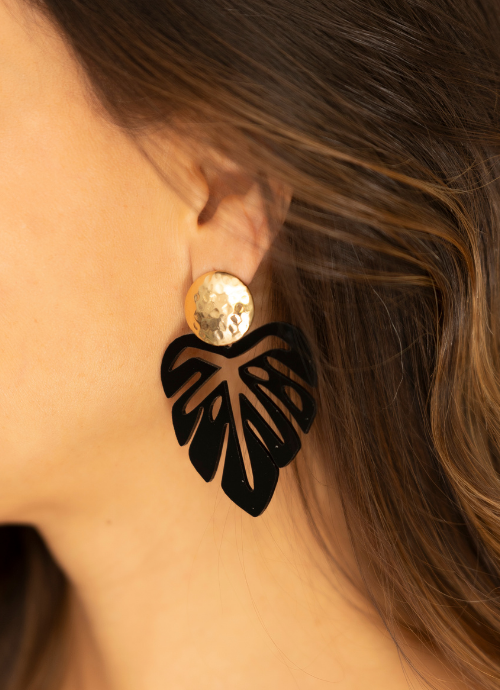 arete hoja selva negro